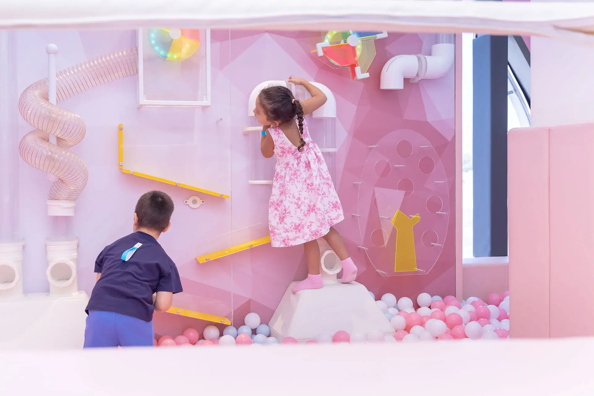 Lemonade Play & Discovery Center — image 1