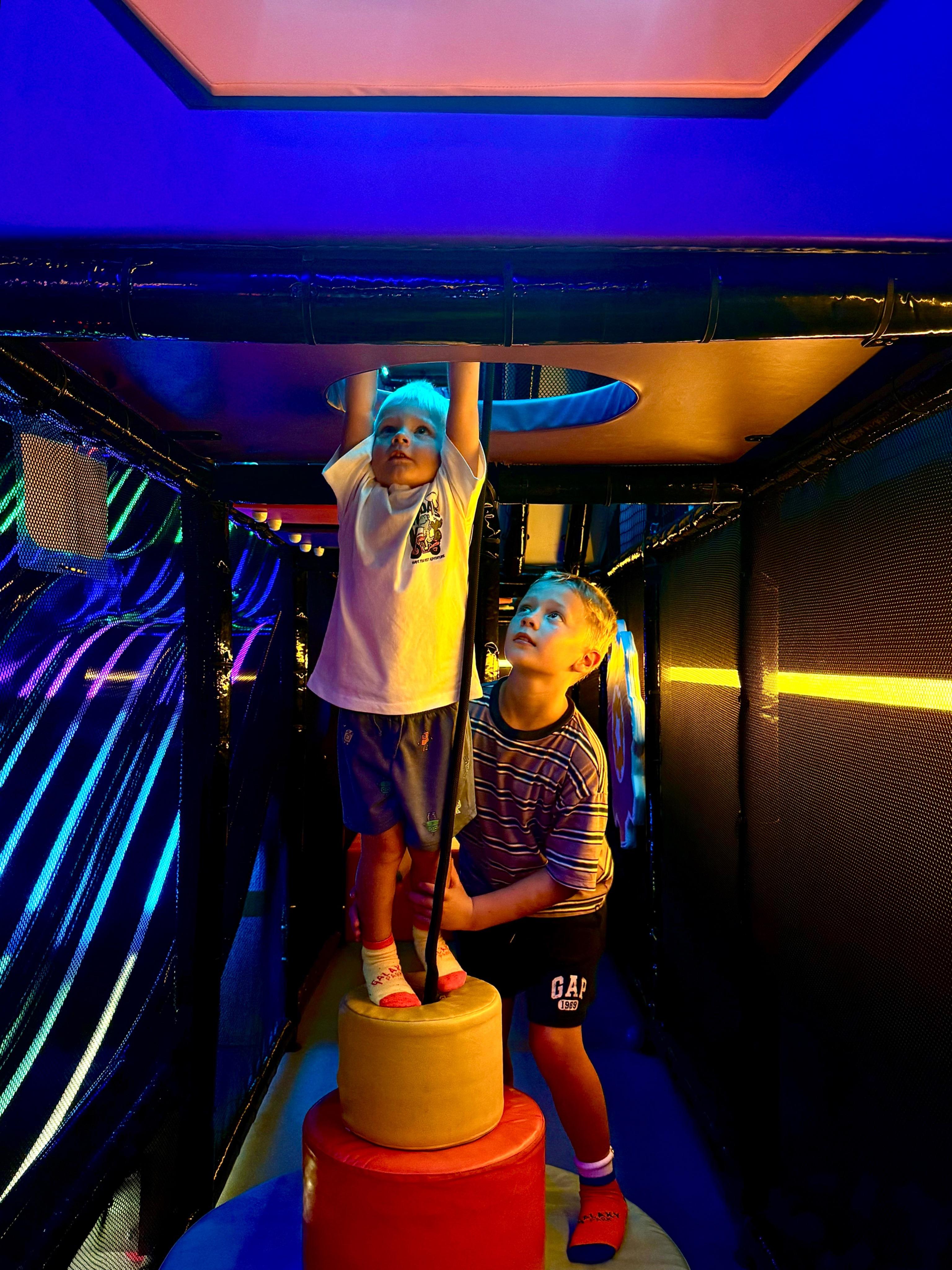 Galaxy Park — image 3